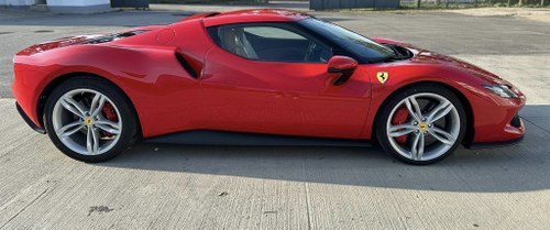 2023 Ferrari 296