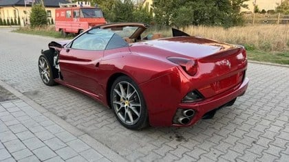 Accident damaged Ferrari California F1