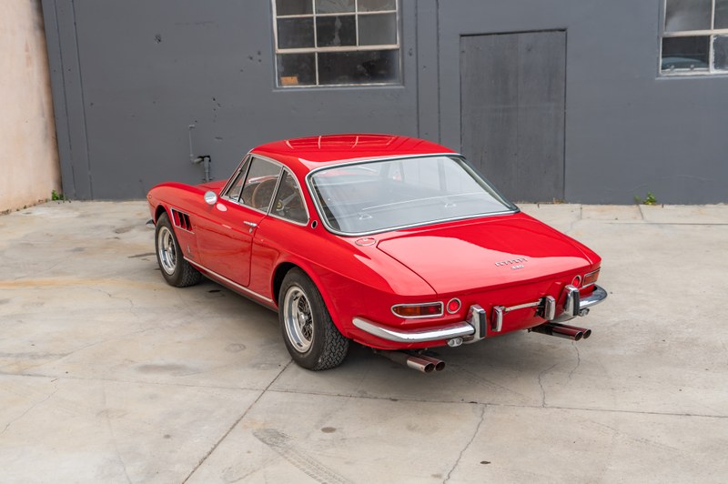 1967 Ferrari 330 - 7
