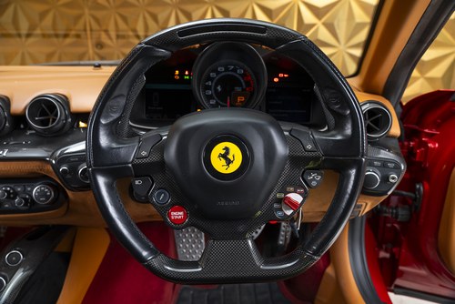 2014 Ferrari F12 - 9