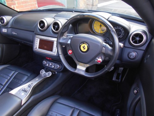 2009 Ferrari California - 8