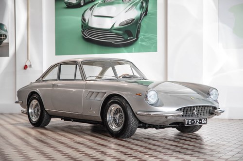 1966 Ferrari 330 GTC A vendre