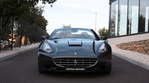 Picture of 2011 Ferrari California - For Sale