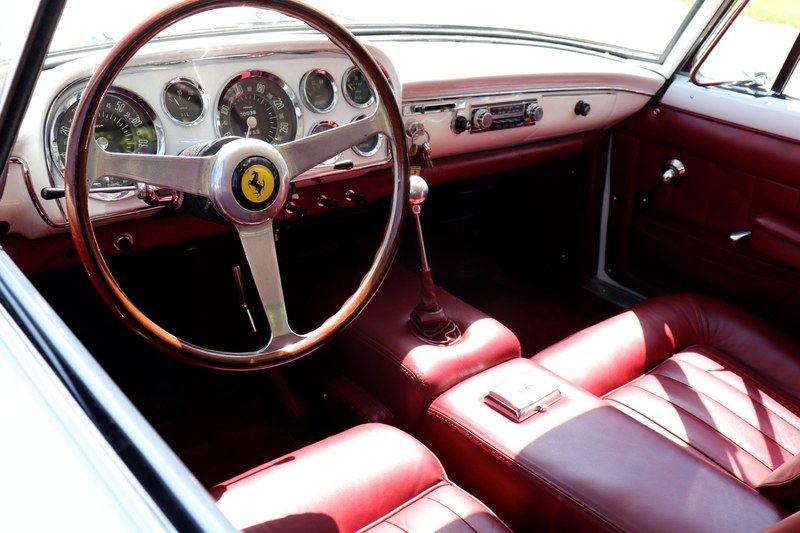 1960 Ferrari 250 - 4