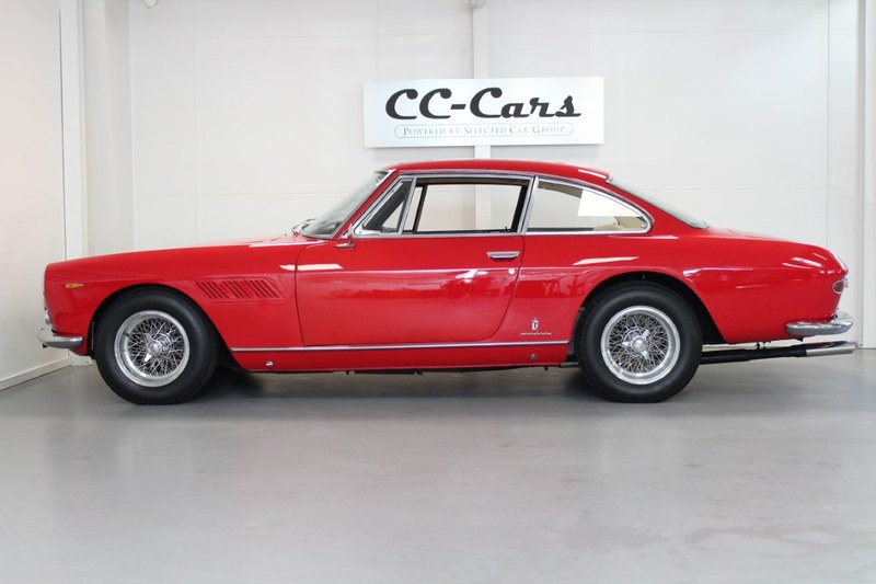 1964 Ferrari 330 - 4