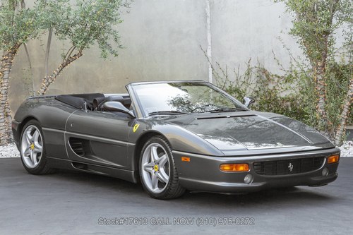 1997 Ferrari F355 Spider 6-Speed A vendre