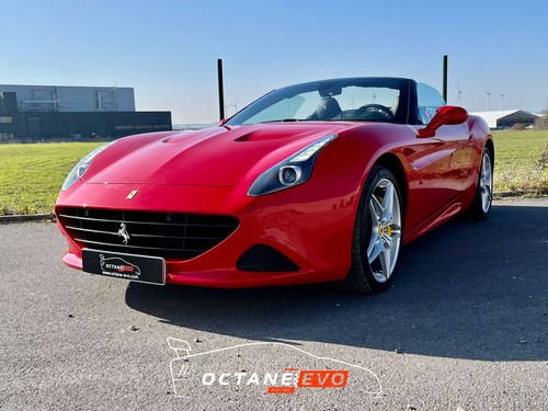 2015 Ferrari California T