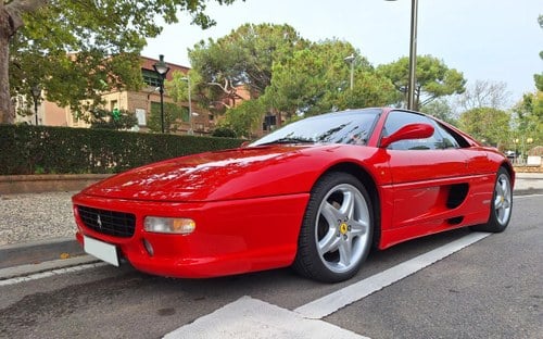 FERRARI F355 BERLINETTA - 1996 À venda