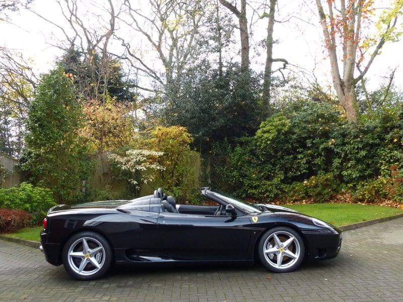 Rapid Classics: Eine Suche. Alle Oldtimer. 25 » Rapid Classics: Eine Suche. Alle Oldtimer. FERRARI 360 SPYDER F1 DCT 2001