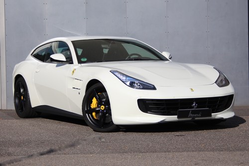 2018 Ferrari GTC4 Lusso T LHD Kaufen Bei