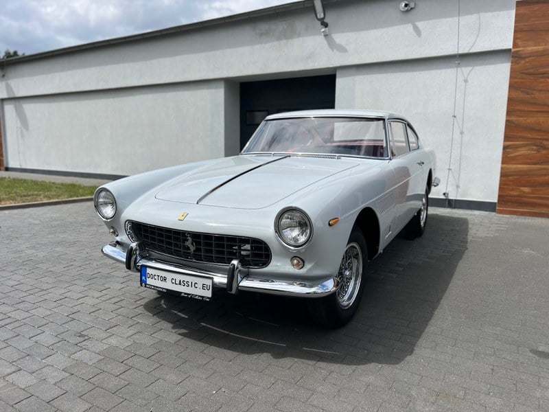Ferrari 250GTE I Series Bianco Saratoga Doctor Classic