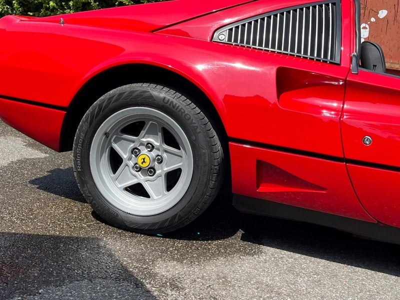 1985 FERRARI 208 Turbo gts