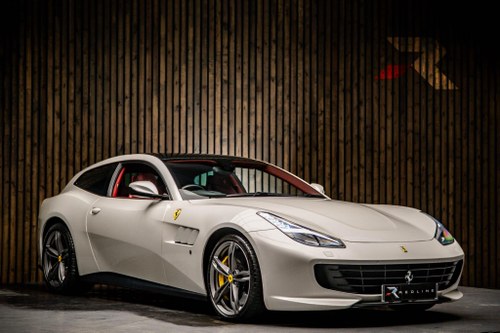 2018 Ferrari GTC4Lusso 6.3 V12 F1 DCT 4WD Euro 6 (s/s) 2dr C Kaufen Bei