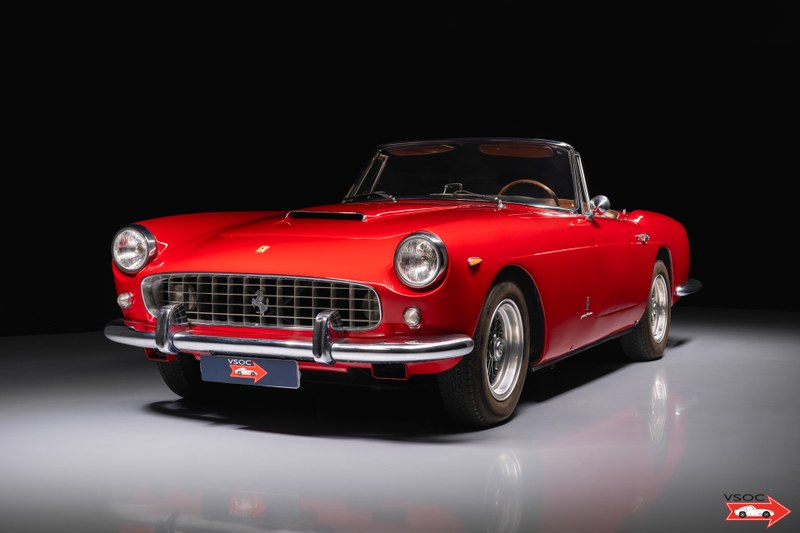 1961 Ferrari 250 - 1 1961 Ferrari 250 - 1