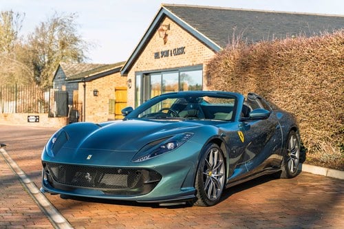 2023 Ferrari 812 GTS En Venta