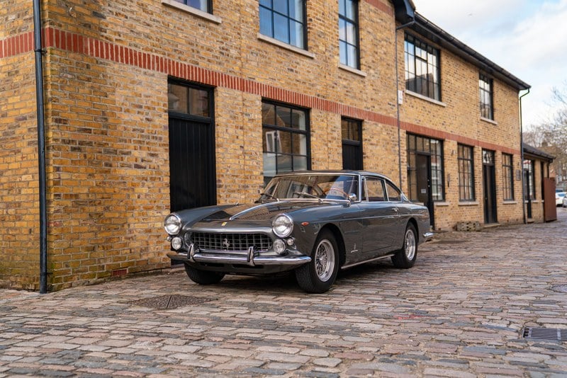 1963 Ferrari 330 - 2 1963 Ferrari 330 - 2