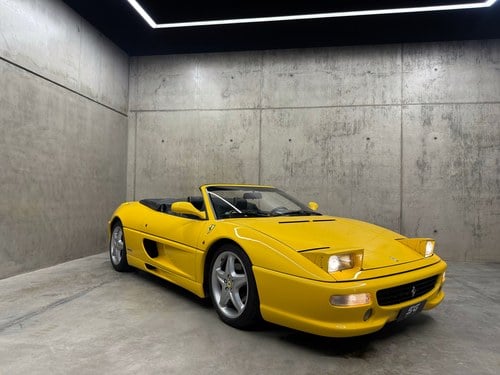Ferrari F355 Spider Manual Zanasi Carrozzeria / Scaglietti
