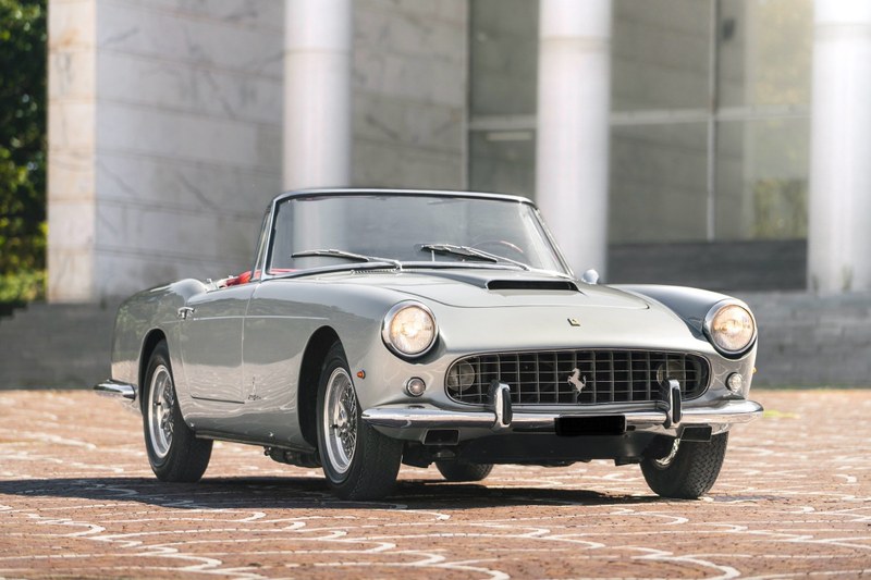 1961 Ferrari 250 - 2 1961 Ferrari 250 - 2
