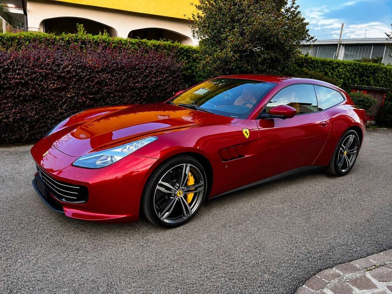 2019 Ferrari GTC4 Lusso - 2 2019 Ferrari GTC4 Lusso - 2