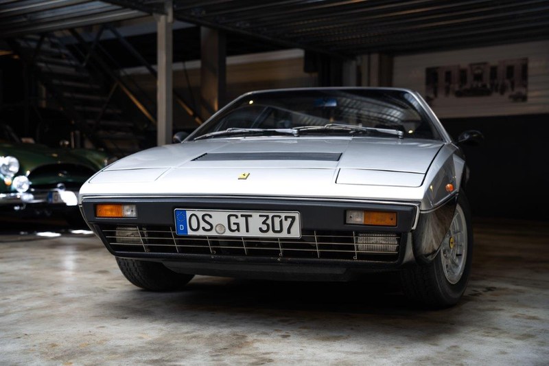 1976 Ferrari Dino 308 - 2 1976 Ferrari Dino 308 - 2