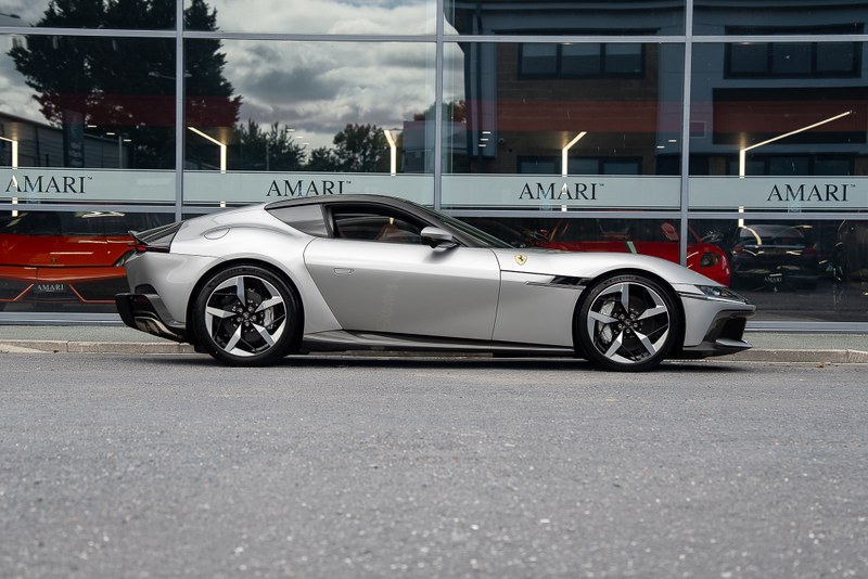 2026 Ferrari 12Cilindri - 2 2026 Ferrari 12Cilindri - 2