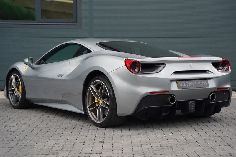 2017 Ferrari 488 - 2 2017 Ferrari 488 - 2