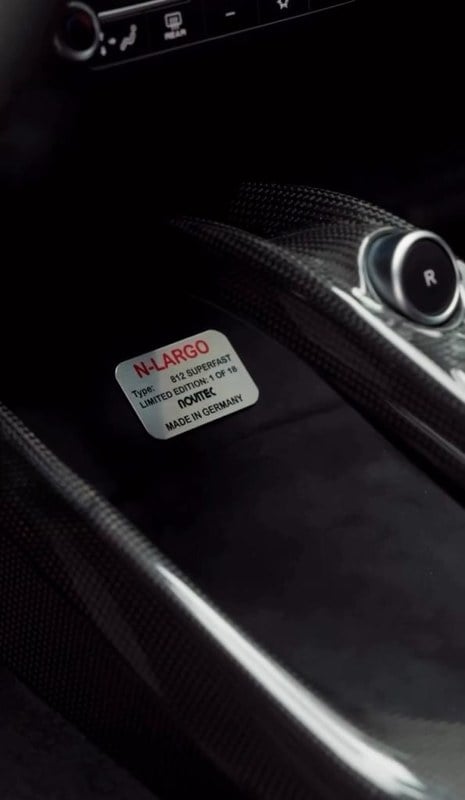 2019 Ferrari 812 - 2 2019 Ferrari 812 - 2