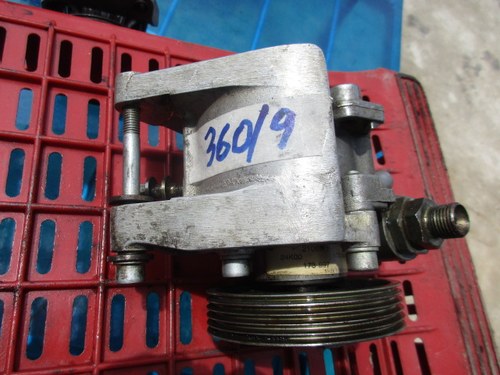 Power steering pump Ferrari 360 Till salu