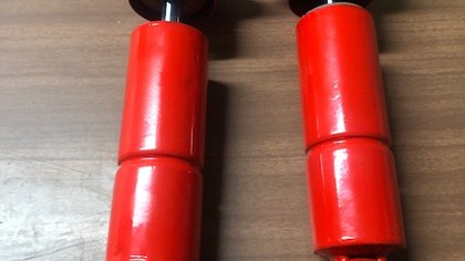 Front shock absorbers for Ferrari F40