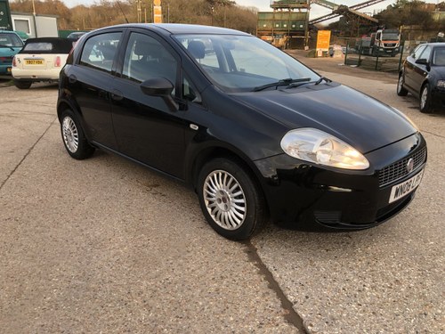 2008 Low mileage local car FSH New mot and service  For Sale
