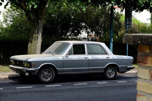 1973 – Fiat 130 Saloon Zu verkaufen durch Auktion