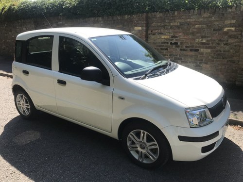 2012 FIAT PANDA 1.2 MYLIFE WITH AIR CON ONLY 16000 MILES FROM NEW In vendita