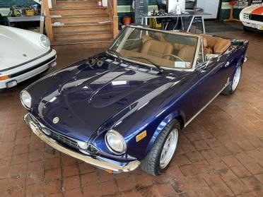 1979 Fiat 2000 Spider Convertible Full Restored Blue $29.9   For Sale