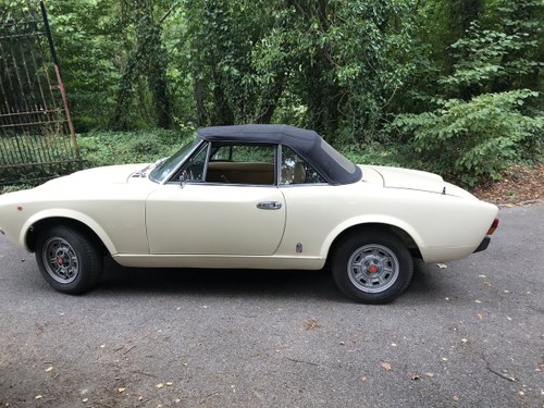 1979 1990 Fiat 124 Spider Classic Beauty - on the road  VENDUTO