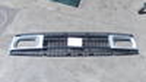 Picture of Front grill Fiat 242 - For Sale