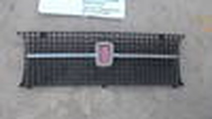 Front grill for Fiat 124 Special serie 1