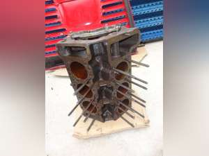 Engine block for Fiat Dino 2400 For Sale (picture 1 of 6)