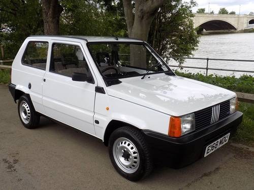 1988 FIAT PANDA 750 L PLUS WITH ONLY 7,600 MILES FROM NEW! VENDUTO