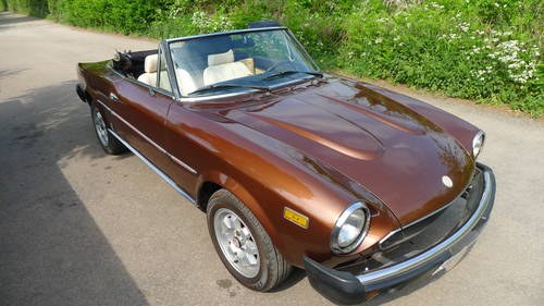 1982 Fiat 124 Spider 89409 miles from new For Sale