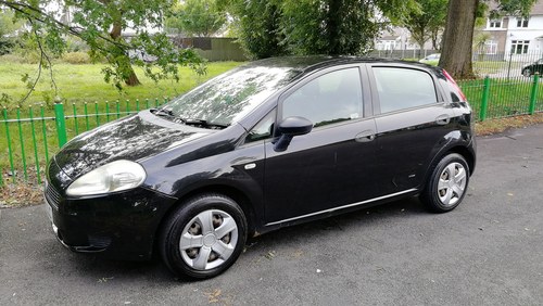 Fiat punto 1.2l, 2007 reg, ulez free, long mot & hpi clear Te koop