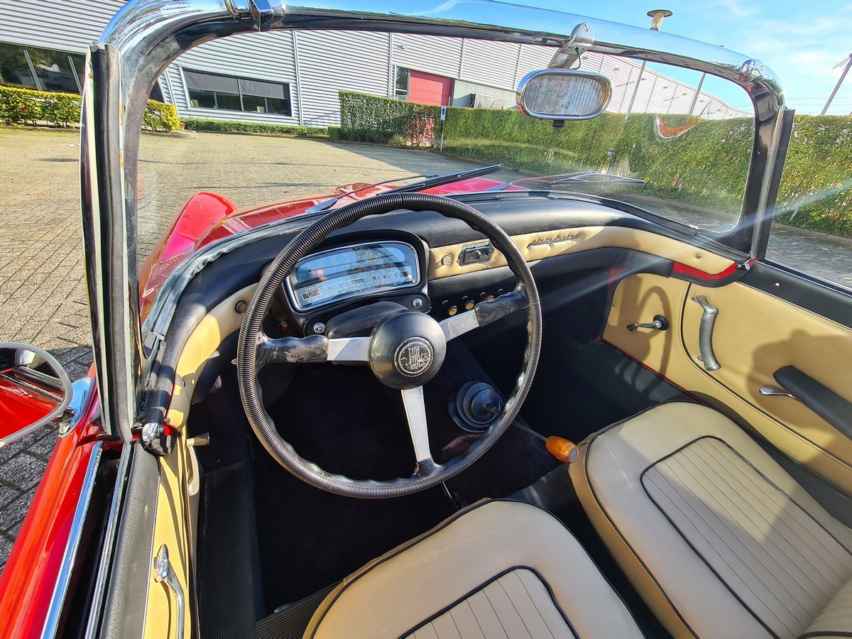 FIAT 1200 TRANSFORMABLE (TV) SPIDER €52500, foto 5