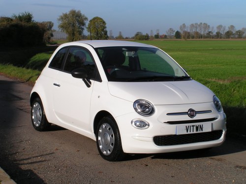 2017 Fiat 500 1.2 petrol. 18000 miles one owner 12-2016 For Sale