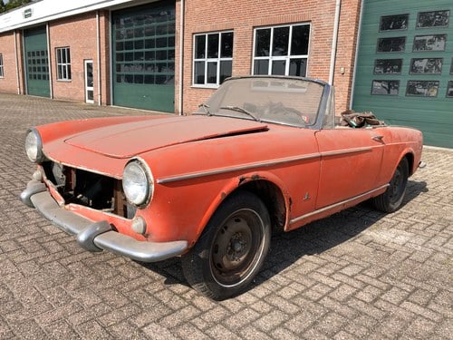 1965 Fiat 1500 cabriolet for restoration For Sale