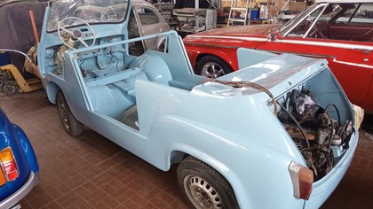 1963 Fiat 600D Multipla Jolly requiring final assembly