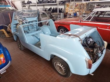 Picture of 1963 Fiat 600D Multipla Jolly requiring final assembly