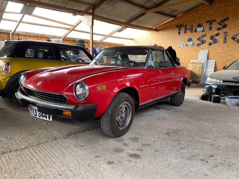 Fiat Spider 124 - Classic convertible - Last owner 20 years