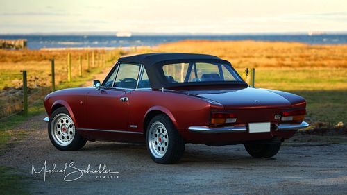 Picture of 1985 Pininfarina 124 Spider one of the very last - For Sale
