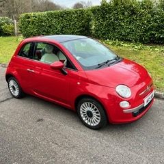 Picture of 2013 Red Fiat 500