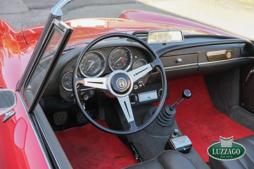 1964 Alfa Romeo 2600 Spider - 9