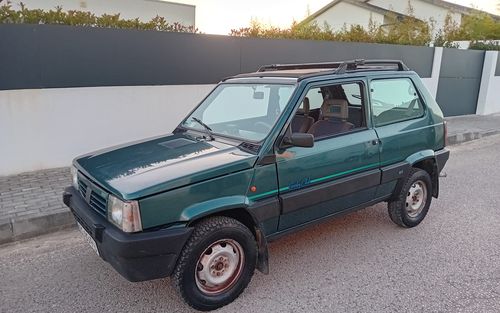 Fiat Panda 4X4 Country Club (picture 1 of 18)